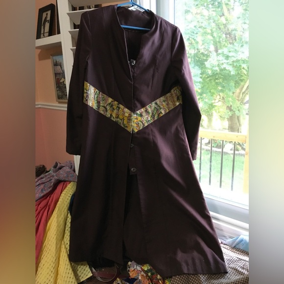 Vintage 1960s, Handmade shirt dress. Dark brown, sash detail, hidden snaps. US 8 - Picture 1 of 5